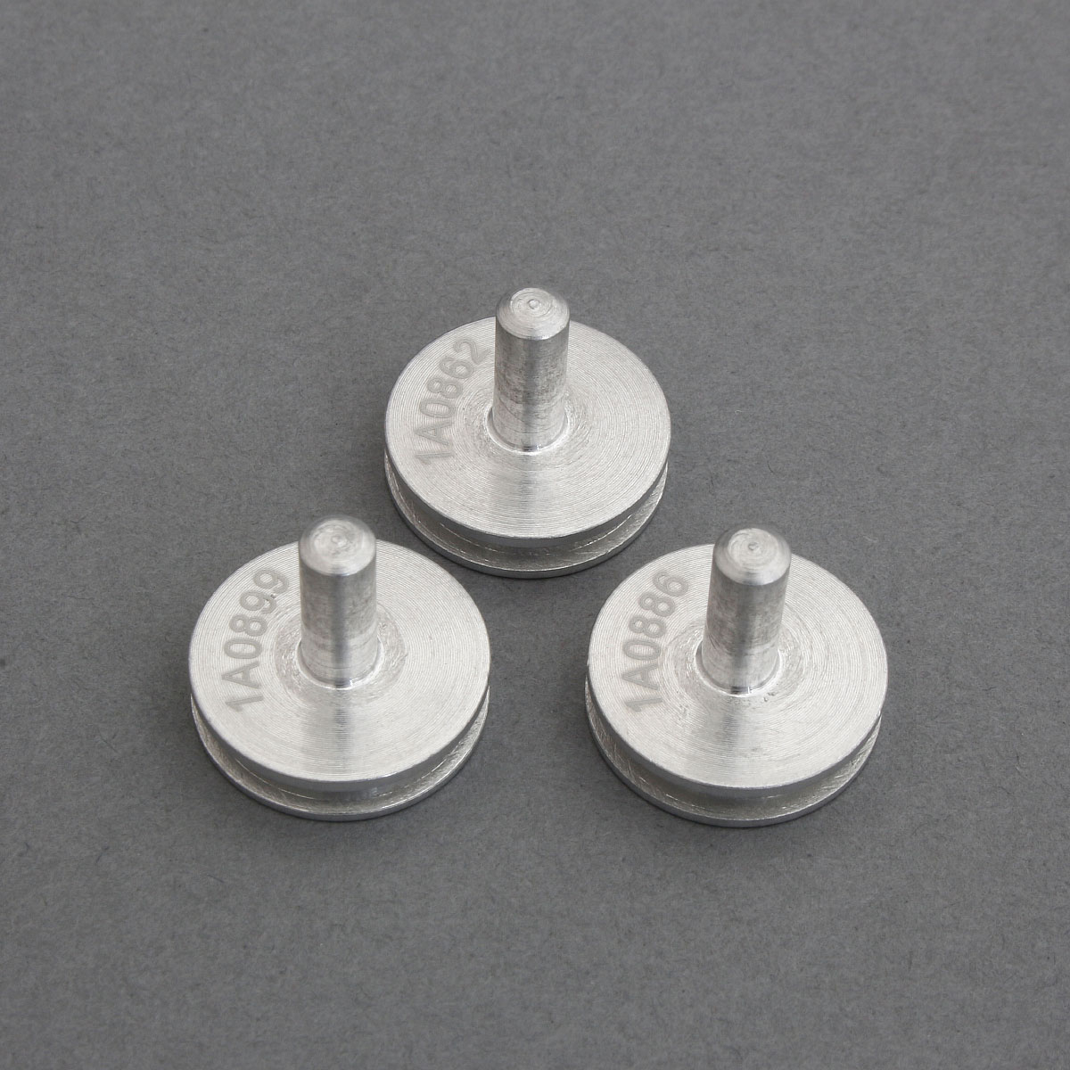 Serialised SEM Pin Stubs